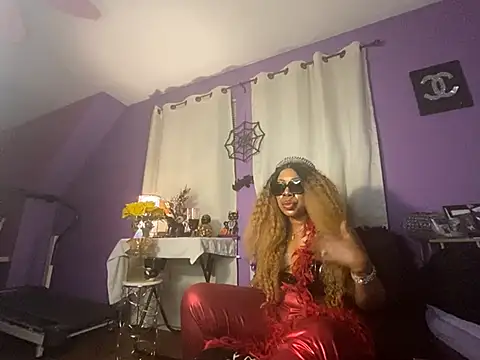 BlaqLadyRedlips