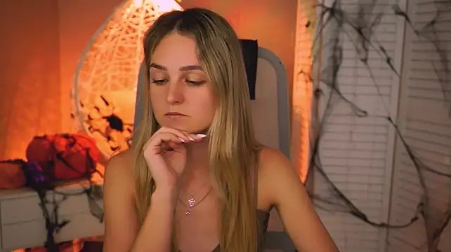 DeboraLarson