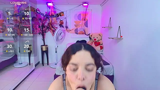 Maggy_t18