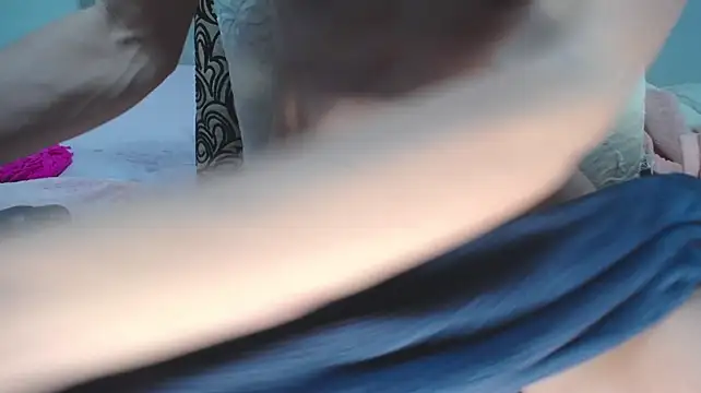 CandySquirts webcam