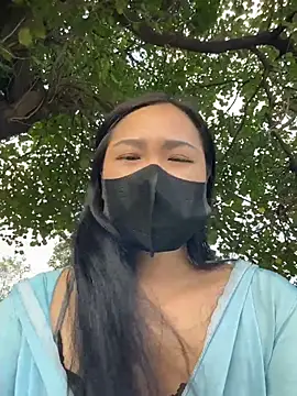 Nini_11 webcam