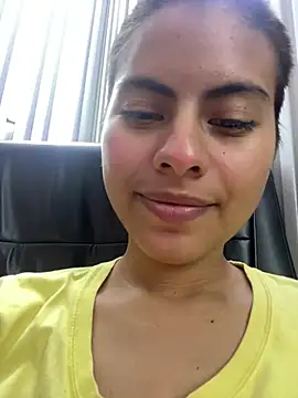 Eva_Feller69