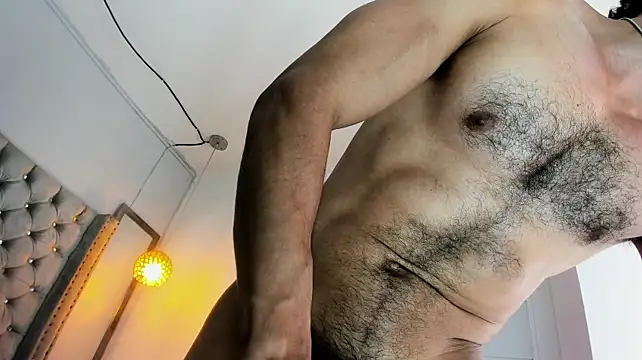 latinhotmuscle