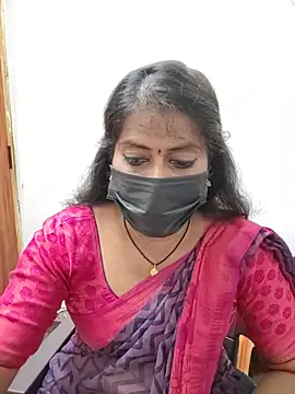 tamil_Sigappu_Roja
