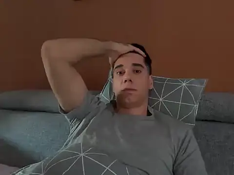 marcoo_x live cam on StripChat