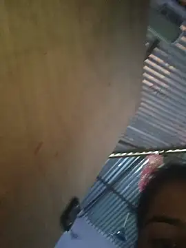 YOURBHABI143 webcam