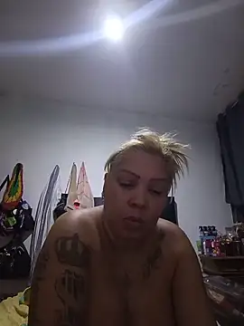 sextatto live cam on StripChat