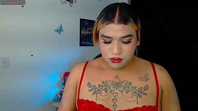 alexiarusso_ live cam on StripChat