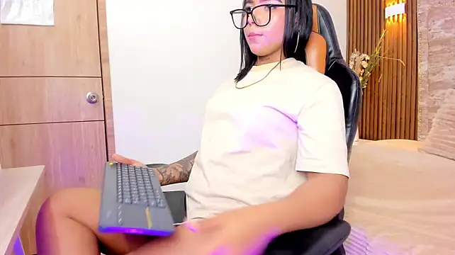 Amara_Latina_XXX