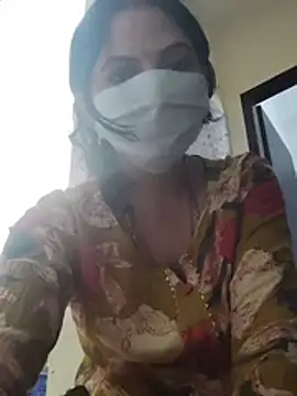 Shivani_8432 webcam