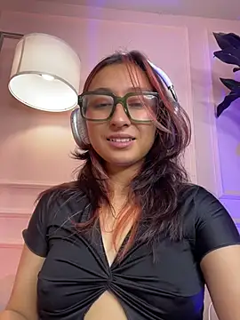 FoxyLauren