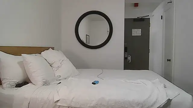 maxryderr live cam on StripChat