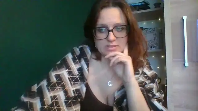 sensual_paris live cam on StripChat
