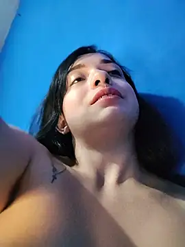 Evelyn_pink1