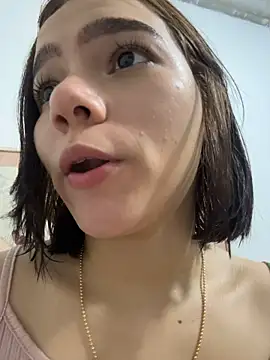 lina_seduce (F teen) - LET'S TAKE A BATH WITH LINITA🥵