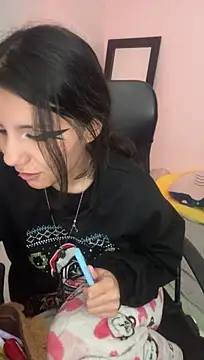 HollyPeachh