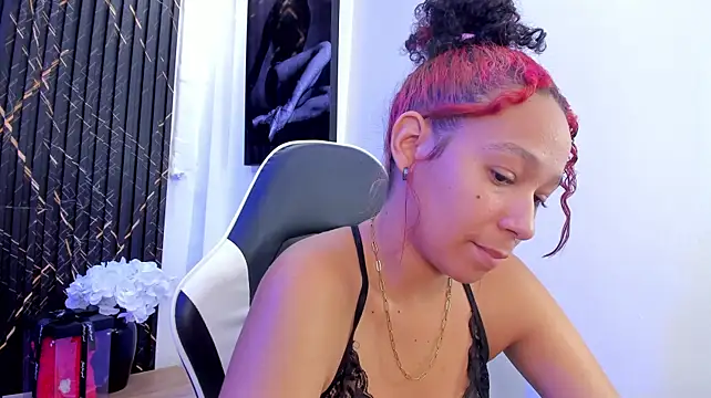 chloe_iraide