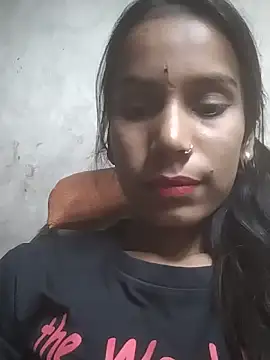Kaviya_hot