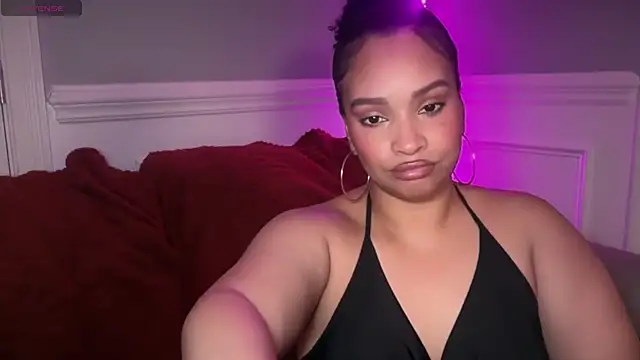 SashaEstrella live cam on StripChat