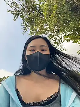 Nini_11 webcam