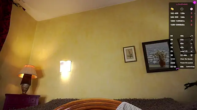 ElizSpieth1 live cam on StripChat