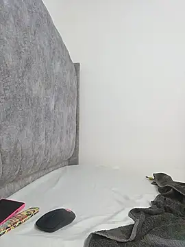 Wet_Dreamxxx live cam on StripChat