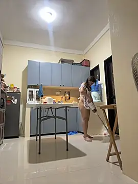 xpinaysarapx (F young) - 44tokens TKS @ 4PM
