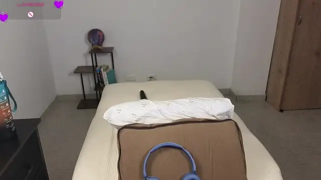 blue__moon_ webcam
