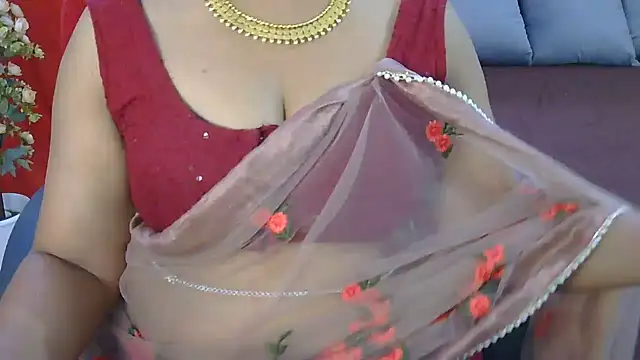 Mallu_Manisha