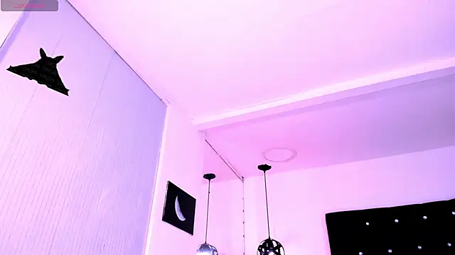 miss__yissell live cam on StripChat