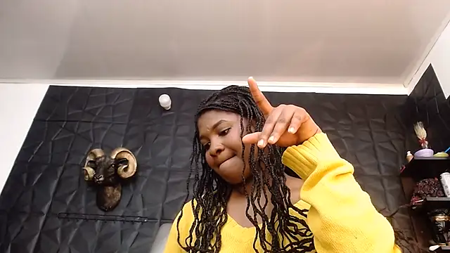 Hanna_Fox_69