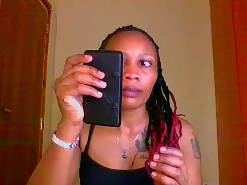 _Shantel1