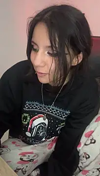 HollyPeachh