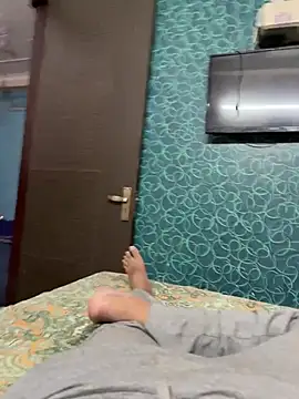 smallcock_pleasure (M young) - Nude for you