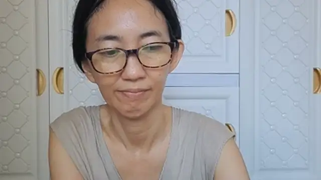 ClitGodess webcam