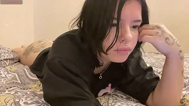 Cuddly_Kitten_ webcam
