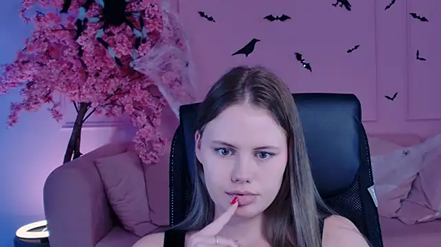 LanaWey live cam on StripChat