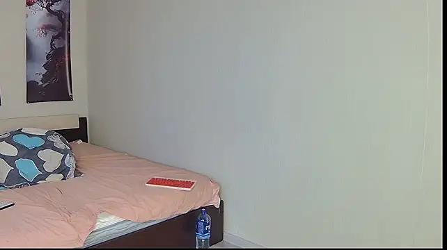 Snow-Bars77 live cam on StripChat