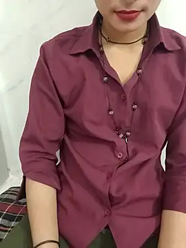 Hot_Riya_999