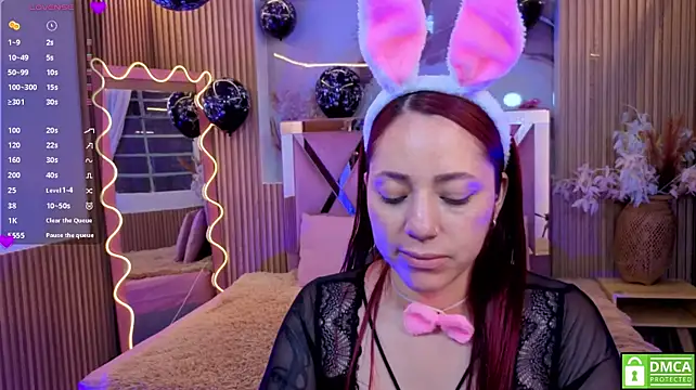 ANNE_TAY1