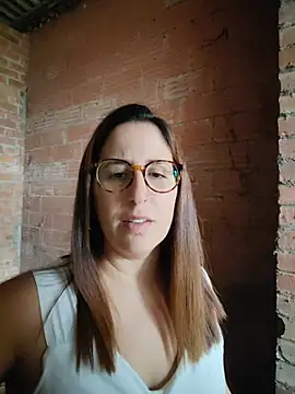 Maya_Brooke webcam
