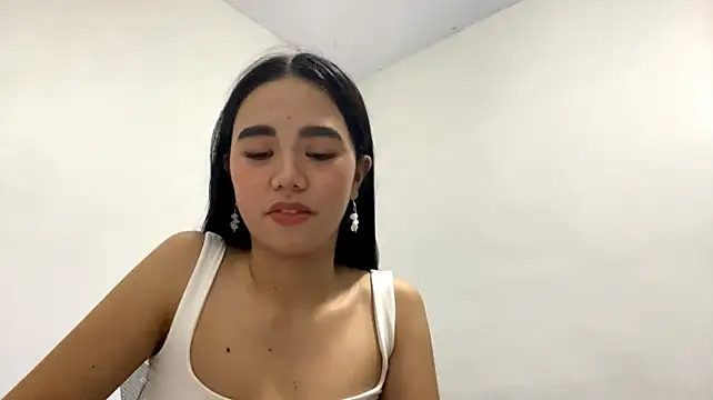 LoveAmy19 live cam on StripChat