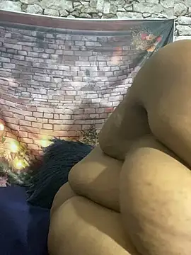 Biggblackboobs live sex cam