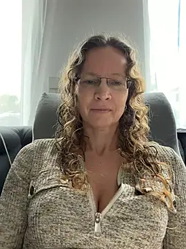 annikarose (F milf) - Naked Orgasmus