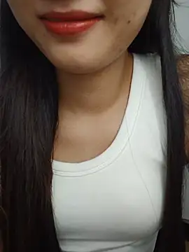 Linda_x2