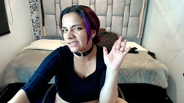 Kiara_Cruz__
