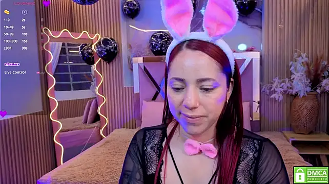 ANNE_TAY1
