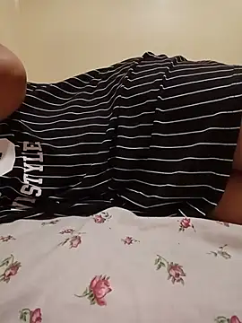 farah-_nono (F milf) - افشخني في كسي