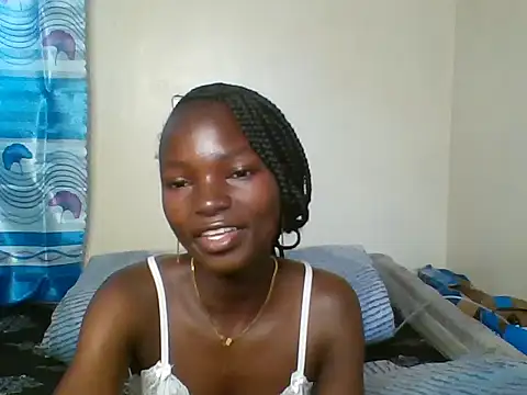 Petitedoll01 live cam on StripChat