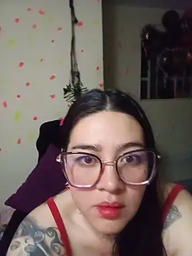 Lilithnath777 live cam on StripChat